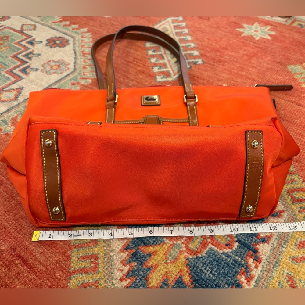 Large Nylon Dooney & Bourke Wayfarer Tote in “Persimmon” w/Brown Leather Straps - Picture 8 of 10